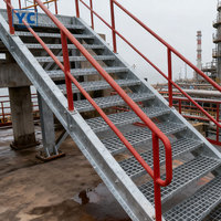 Escalier en acier galvanisé à chaud moderne sur mesure |   Plateforme d'évacuation d'incendie extérieure et accès industriel avec composants en fer