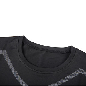 Camiseta Deportiva de Compresión de Manga Larga para Hombre, Ideal para Fitness, Baloncesto y Running. Camiseta Interior de Secado Rápido y Absorción de Humedad - Product Image 3