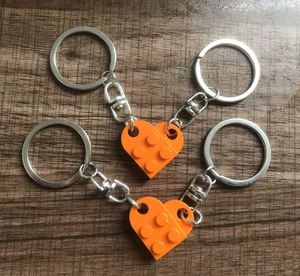 Meilleures ventes - Ensemble de porte-clés en forme de cœur pour couple, compatible avec les briques Lego, porte-clés en forme de cœur assorti pour les meilleurs amis, cadeau pour lui et pour elle, RTS - Product Image 6