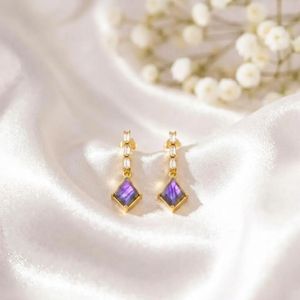 Pendientes Colgantes de Labradorita Púrpura Natural en Forma de Cometa con Acento de Circonita Cúbica en Plata de Ley 925, Delicados y Hechos a Mano con Piedras Preciosas - Product Image 3