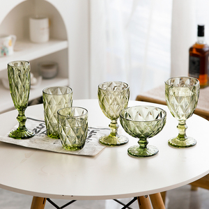 Set di Bicchieri e Caraffa in Vetro Colorato con Motivo a Diamante, Lavabili in Lavastoviglie, per Bar, Ristoranti, Feste e Servizi di Catering - Product Image 3