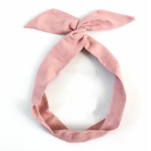 Vente en gros <span class=keywords><strong>de</strong></span> bandeaux rétro à oreilles <span class=keywords><strong>de</strong></span> lapin <span class=keywords><strong>de</strong></span> couleur unie avec croix en fil <span class=keywords><strong>de</strong></span> fer et <span class=keywords><strong>daim</strong></span> bandeaux à la mode - Product Image 3