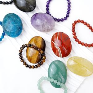 Fournisseur mondial <span class=keywords><strong>Pierre</strong></span> précieuse <span class=keywords><strong>d</strong></span>'améthyste naturelle polie de haute qualité <span class=keywords><strong>500g</strong></span> <span class=keywords><strong>Pierre</strong></span> de palmier en cristal et bracelet pour cadeau - Product Image 1