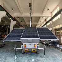 Remorque de sécurité solaire mobile avec mât de 6 m, panneaux solaires de 1200 W, batteries de 9600 Wh pour la surveillance des parkings