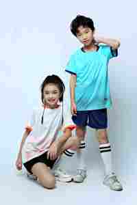 Hochwertiges Fußballtrikot 100% Polyester Atmungsaktiv Kurzarm Fußballtrikot für Kinder & Erwachsene Retro Fußballtrikot - Product Image 3