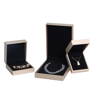 Cao cấp bán buôn chải PU da hộp đồ trang sức thanh lịch mô hình vuông nhung bao bì màu hồng du lịch Bông tai đồ trang sức 100 pcs - Product Image 2