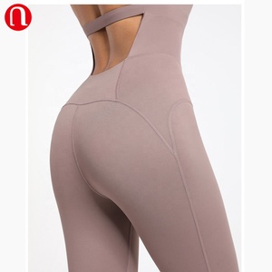 Eyun Elegante Mono Halter Sin Espalda Ajustado Sexy para Gimnasio 2024 para Mujer - Product Image 4