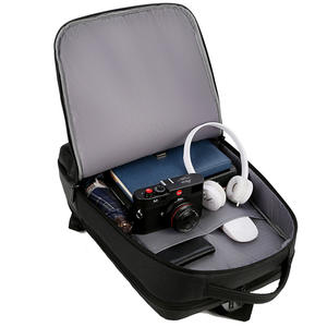 Sac à dos pour homme de grande capacité personnalisé, antivol, pour ordinateur portable, sac d'étudiant, sac à dos d'extérieur de 15,6 pouces - Product Image 4