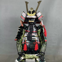 Ensemble complet d'armure de samouraï Yoroi noire et verte avec casque Kabuto orné, masque Menpo à pompon rouge, armure japonaise portable pour adulte