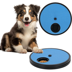 Rascador de Uñas Giratorio de Plástico Clásico y Ecológico para Perros, con Papel de Lija, Juguete para Mascotas - Product Image 1
