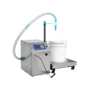 Machine commerciale semi-automatique pour le remplissage de bouteilles en verre de gel et de liquides (détergent lessive, liquide vaisselle, boissons) avec pesage quantitatif de haute précision - Product Image 3
