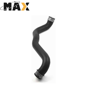 Pièces de rechange de voiture 2115013582 Connexion du réservoir d'eau Tuyau d'eau supérieur pour Mercedes Benz <span class=keywords><strong>E200</strong></span> W211 2002-2008 A2115013582 - Product Image 3
