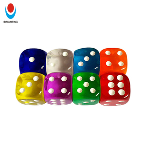 <span class=keywords><strong>Dés</strong></span> transparents colorés de 16 mm, <span class=keywords><strong>dés</strong></span> <span class=keywords><strong>en</strong></span> acrylique transparent à 6 faces avec points blancs pour jeux de société - Product Image 2