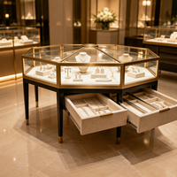 Vitrine à bijoux en métal octogonal, comptoir d'exposition de bijoux en verre trempé avec éclairage LED, boutique de bijoux de luxe