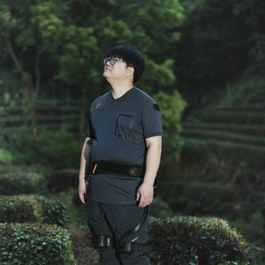 ขาหุ่นยนต์วัสดุแข็งแรงทนทานสำหรับการเดินป่าและการจัดเก็บแบบกะทัดรัดเพื่อการช่วยเหลือในการเล่นกีฬา - Product Image 1
