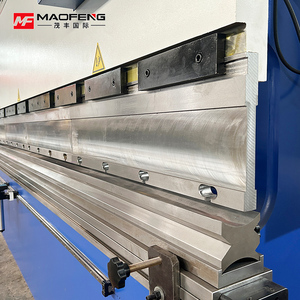 Freno <span class=keywords><strong>de</strong></span> prensa tándem 250Ton Servo Cnc Freno <span class=keywords><strong>de</strong></span> prensa hidráulica con controlador TP10S para faro - Product Image 4