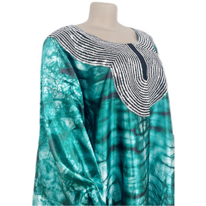 Abito Africano Lungo a Maniche Lunghe con Paillettes, Vestito Etnico Africano con Stampa e Maniche a Pipistrello, Set di Abiti in Offerta - Product Image 4