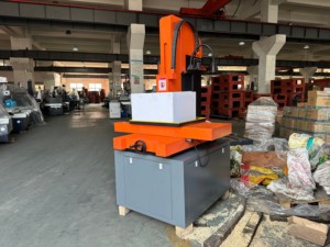 Tùy chỉnh dd703 điện 3KW tốc độ cao <span class=keywords><strong>CNC</strong></span> nhỏ lỗ khoan EDM máy - Product Image 3