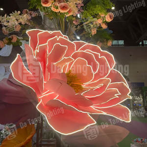 Lampes décoratives LED artistiques en forme de pivoine, étanches IP65 pour une utilisation intérieure/extérieure, rehaussant les parcs et les cours avec une lueur nocturne vibrante - Product Image 5