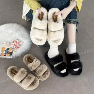 Pantoufles d'hiver en fourrure pour femmes, pantoufles de chambre antidérapantes pour femmes et hommes - vente en gros pour les amoureux - Product Image 5