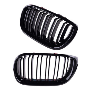 Calandre BMW 2002-2005 Série 3 E46 Noir Brillant Ligne Simple pour Amélioration et Rétrofit - Product Image 2