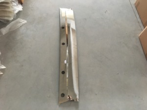 Panneau d'essuie-glace chromé d'accessoires de camion d'approvisionnement direct d'usine pour camion à conduite à droite Isuzu NKR.NPR.NHR.Isuzu 600p - Product Image 4