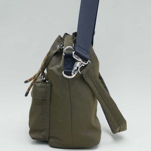 Style sportif Bandoulière longue de haute qualité Poches avant en nylon Seau vert Seau extérieur Sacs de messager unisexe - Product Image 3