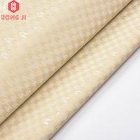 Vente en gros d'usine 100% polyester 120gsm Tissu pongé extensible résistant au froid et au vent pour veste en duvet
