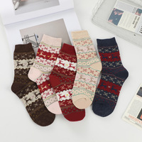 Chaussettes d'été européennes et américaines pour femmes, mi-mollet, mignonnes, rétro, avec motif animal renne en fil doré, en tissu éponge épais antidérapant
