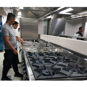 Attrezzatura professionale commerciale della cucina del ristorante gamma di cottura del bruciatore del <span class=keywords><strong>Gas</strong></span> 4/6 <span class=keywords><strong>con</strong></span> il <span class=keywords><strong>forno</strong></span> - Product Image 1