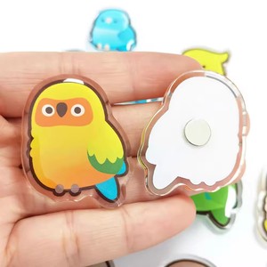 Aimants de réfrigérateur personnalisés style dessin animé, aimants promotionnels en acrylique transparent coloré avec logo et forme sur mesure - Product Image 3