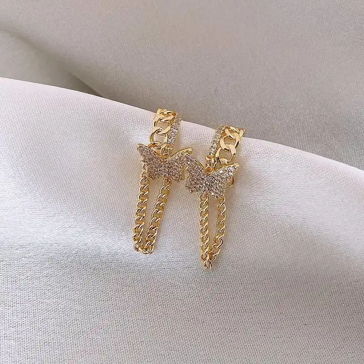 White American Diamond Earring | FashionCrab.com