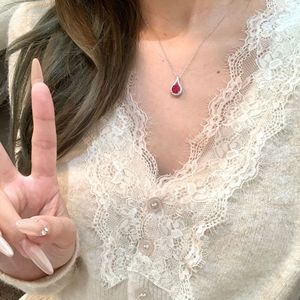 Collar con Colgante de Plata de Ley S925 con Forma de Gota de Agua y Diamante Azul Marino, Estilo Japonés, Diseño de Joyería Fina de Lujo de Alta Gama - Product Image 5