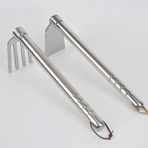 Houe à tête unique et râteau à quatre dents en acier inoxydable pour le jardinage, les fleurs domestiques, le camping en plein air - Product Image 1
