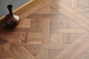 Noyer américain <span class=keywords><strong>Versailles</strong></span> Parquet Plancher en bois Haut <span class=keywords><strong>de</strong></span> gamme Personnalisé pur Noyer fait à la main Plancher en bois massif - Product Image 2