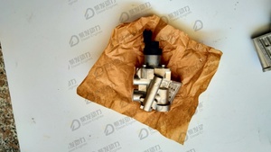 Vanne de commande de régulateur de carburant 21638691 pour Penta TAD752GE TAD753GE TAD754GE EC210BLC EC290BLC D6E D7E - Product Image 4