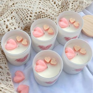 Vela Aromática con Aroma a Corazón de Diamante, Color Rosa, en Frasco de Vidrio Blanco y Dorado, Tapa de Madera, Hecha a Mano, Aromaterapia, Cera de Soja, Larga Duración, Navidad - Product Image 4