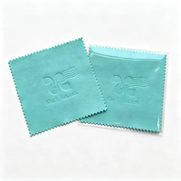 Chiffon de nettoyage et de polissage pour bijoux en microfibre avec logo personnalisé et emballage pour l'or, l'argent et les diamants