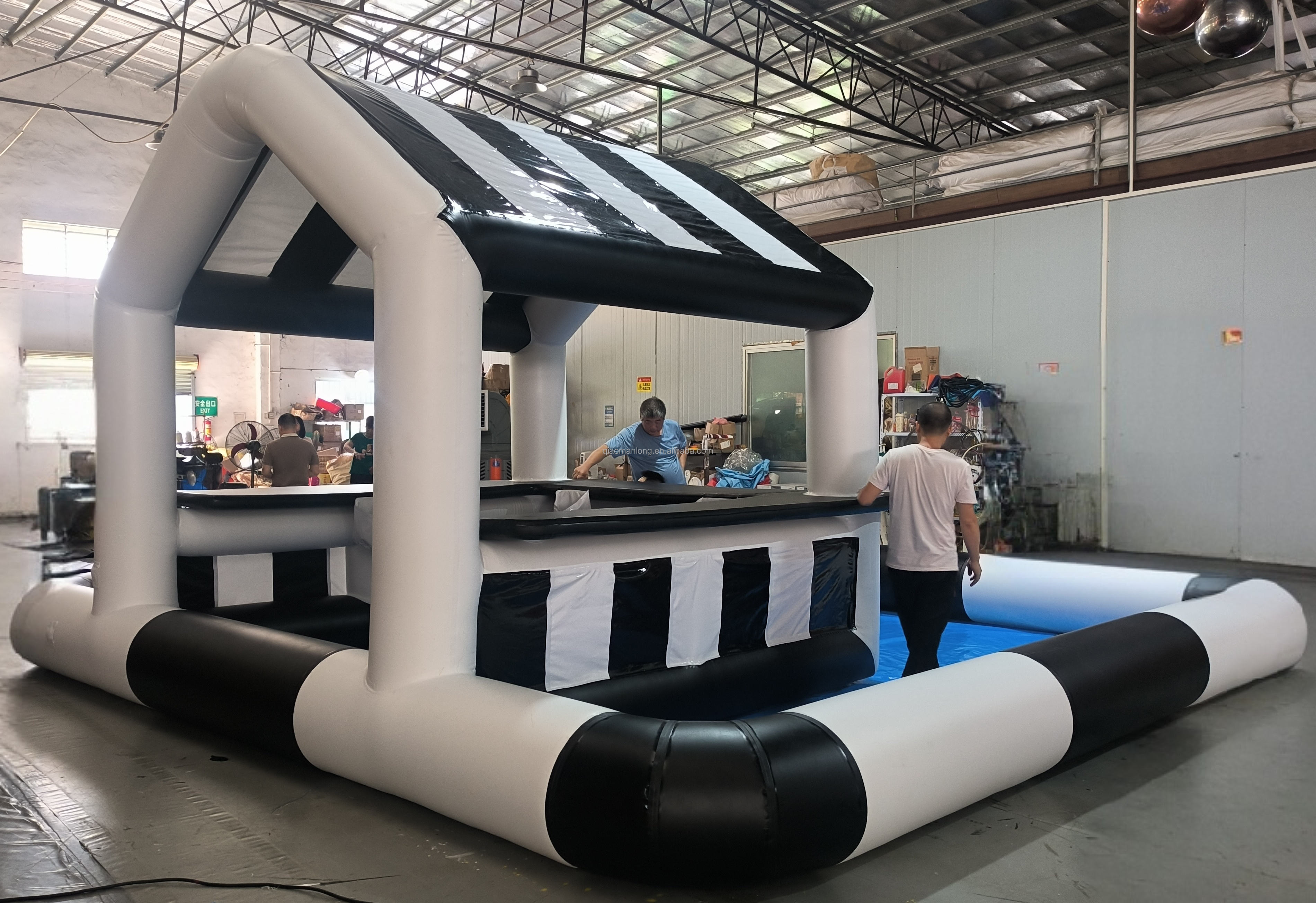 Grille noir et blanc