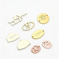 Plaques d'étiquettes métalliques durables pour vêtements, écologiques, avec logo de marque personnalisé en relief pour les vêtements