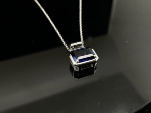 925 Silver Water Bottle Sapphire Pendant Square Diamond Light Luxury Collar Chain - Product Image 5