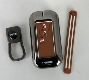 Bajo MOQ logo impreso aleación de zinc silicona para Suzuki <span class=keywords><strong>Baleno</strong></span> Jimny Swift Car Key Cover case Fob Protector Shell Metal - Product Image 5