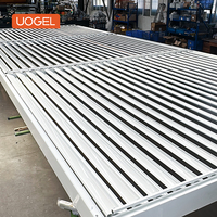 Pérgola Bioclimática Automatizada UOGEL A13 con Techo de Láminas de Aluminio Integrado |   Motorizado, Impermeable, Eficiente Energéticamente, con Recubrimiento en Polvo