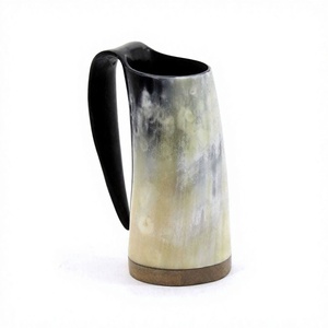 Mug à boire authentique en corne de buffle écologique avec motif animal poli pour bière et miel, finition haute brillance, vente en gros - Product Image 1