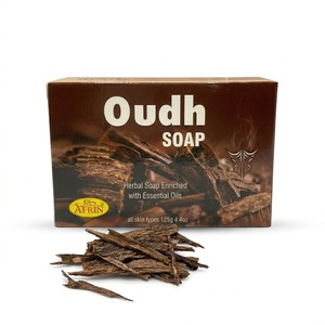 Savon AFRIN Oudh Premium Luxe, barre de savon corporel à base d'agarwood et d'herbes, enrichi en huiles essentielles pures, pour tous types de peau, usage quotidien - Product Image 1