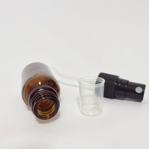 Botella de Vidrio con Atomizador para <span class=keywords><strong>Perfume</strong></span> y Aceites Esenciales, Color Ámbar, de 10ml a 100ml - Product Image 4