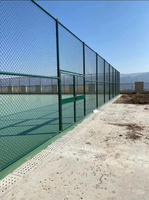 Clôture de terrain de sport en treillis soudé thermolaqué, barrière résistante aux impacts, clôture en acier pour terrain de basket-ball, tennis, football