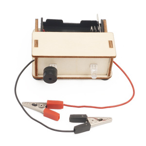 Probador de Circuitos Profesional de Madera de Abedul Sostenible, Modelo de Continuidad Robusto para Descubrimiento de Física Montessori, Unidad de Paquete - Product Image 1