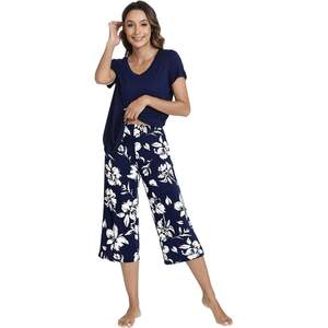 Ensemble de pyjama d'été personnalisé pour femme, haut à col en V, capris fleuris, doux, 2 pièces, vêtements de détente, vêtements de nuit, tailles S à XXL - Product Image 3
