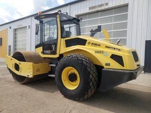 Produit compétitif et de qualité solide utilisé Rouleau compresseur BOMAG 213 - Product Image 4